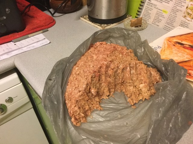 Frozen snag mince